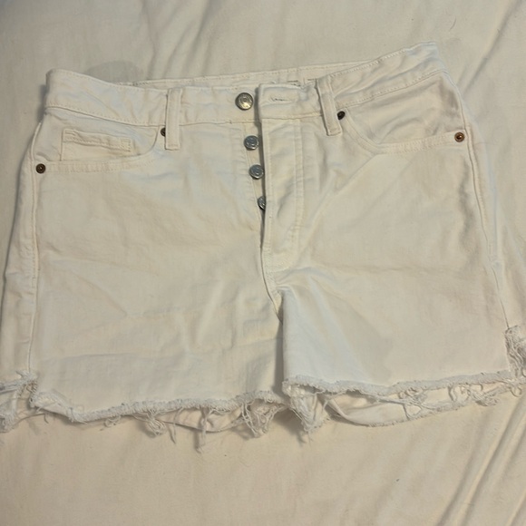Old Navy High Rise O.G straight shorts - Picture 1 of 2